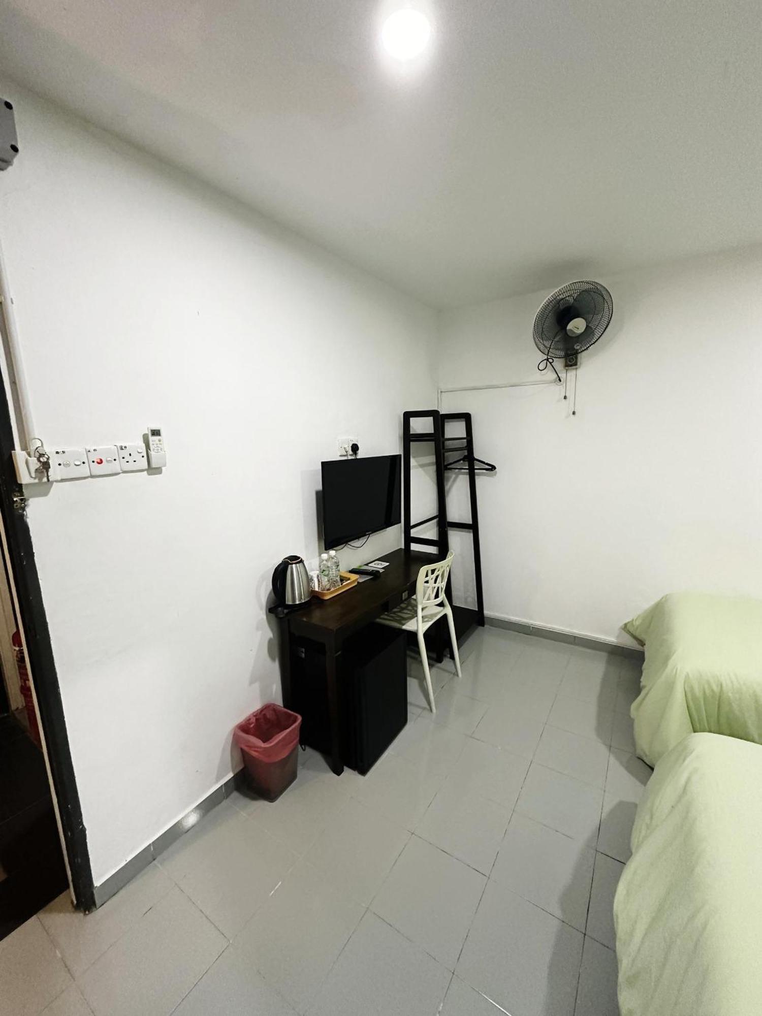 Cassakaseh Guest House Pantai Cenang  Exteriör bild
